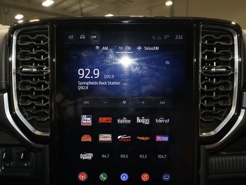 Used 2024 Ford Ranger Lariat w/ FX4 Off-Road Package image 12