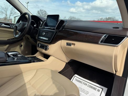 Used 2017 Mercedes-Benz GLE 350 4MATIC image 18