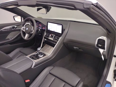 New 2026 BMW 840i Convertible w/ M Sport Professional Package image 31
