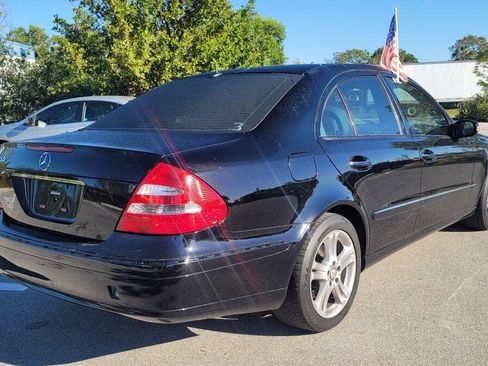 Used 2006 Mercedes-Benz E 350 Sedan image 5