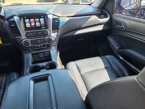 Used 2017 Chevrolet Tahoe LT w/ LT Midnight Edition RWD image 13