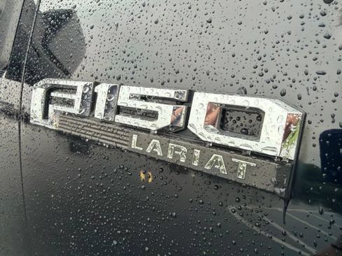 Used 2017 Ford F150 Lariat AWD/4WD image 5