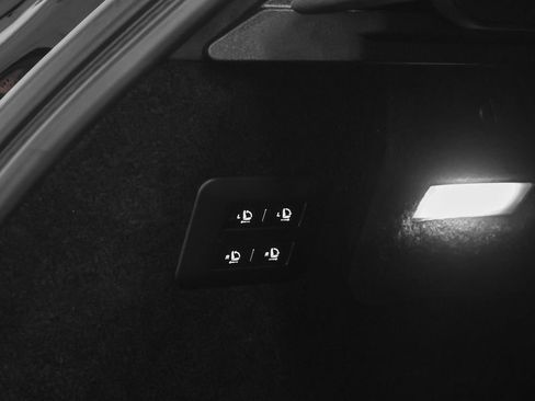 Certified 2025 Ferrari Purosangue AWD/4WD image 47