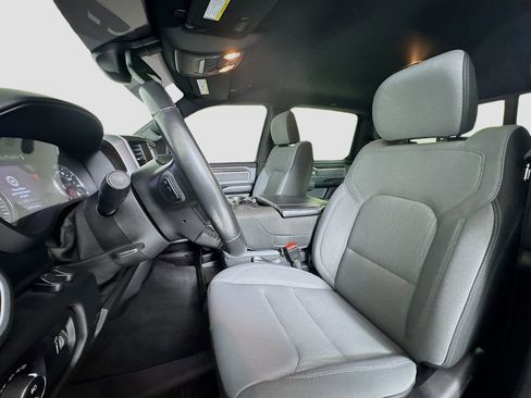 Used 2022 RAM 1500 Big Horn image 10