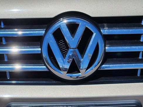 Used 2015 Volkswagen Passat TDI SE FWD image 21