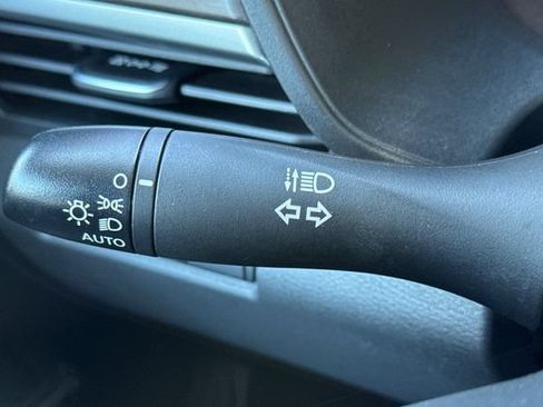 Used 2025 Nissan Altima 2.5 SV AWD/4WD image 36