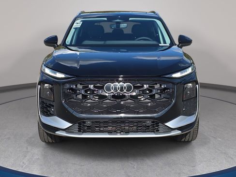 New 2026 Audi Q3 quattro 2.0T image 2