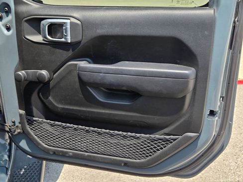 Used 2024 Jeep Wrangler Sport AWD/4WD image 26