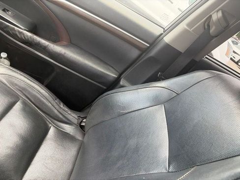 Used 2015 Toyota Highlander Limited Platinum AWD/4WD image 10