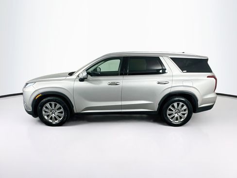 Used 2025 Hyundai Palisade SEL FWD image 4