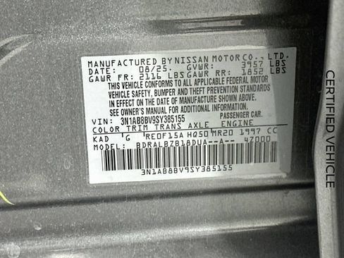 Certified 2025 Nissan Sentra S FWD image 30