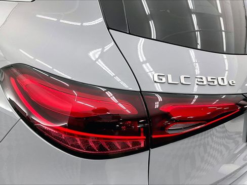 New 2026 Mercedes-Benz GLC 350e 4MATIC image 11