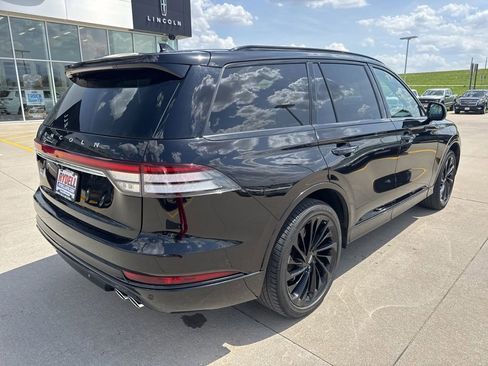 Used 2023 Lincoln Aviator Reserve w/ Equipment Group 201A AWD/4WD image 36