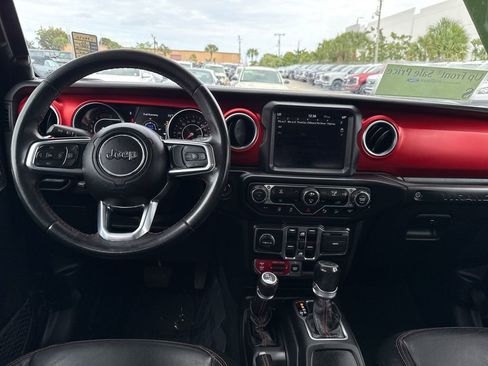 Used 2020 Jeep Wrangler Unlimited Rubicon w/ Dual Top Group image 8