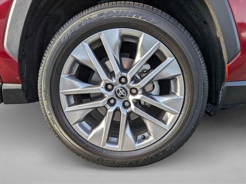 Used 2023 Toyota RAV4 Limited image 21