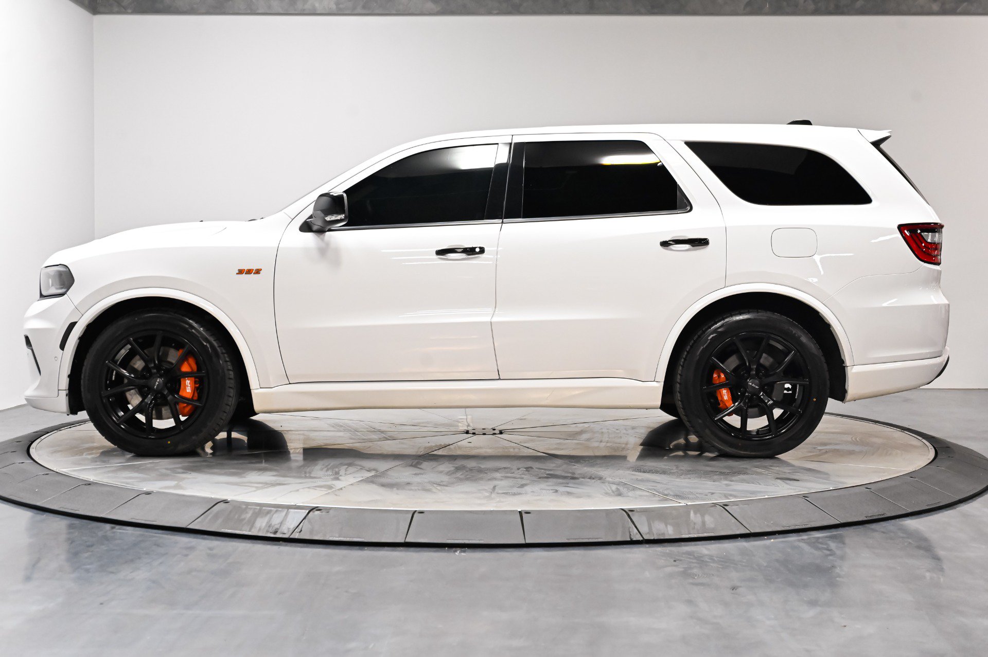 Used 2024 Dodge Durango SRT w/ Black Package AWD/4WD image 18