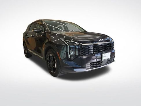 Used 2026 Kia Sportage EX image 8