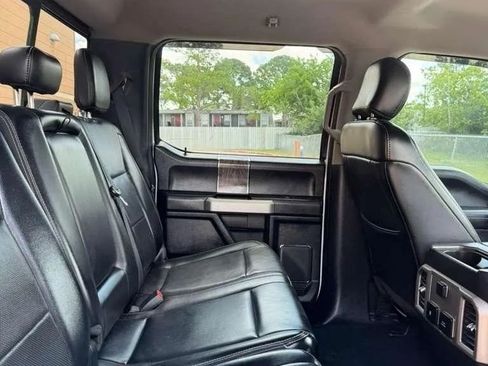 Used 2019 Ford F250 Lariat w/ Lariat Ultimate Package AWD/4WD image 16