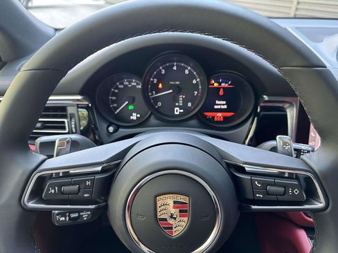 Certified 2026 Porsche Macan Turbo image 19