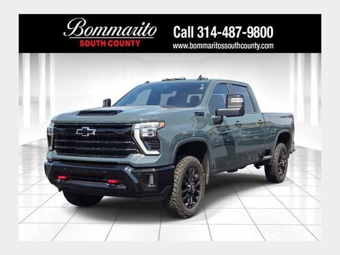 Used 2025 Chevrolet Silverado 2500 LT w/ Trail Boss Package image 1