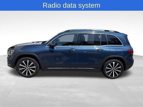 Used 2022 Mercedes-Benz GLB 250 4MATIC image 8