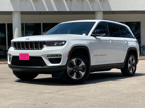 Used 2022 Jeep Grand Cherokee Limited 4xe AWD/4WD image 2