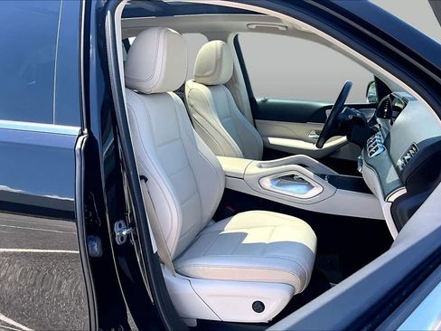 Certified 2022 Mercedes-Benz GLE 450 4MATIC image 9