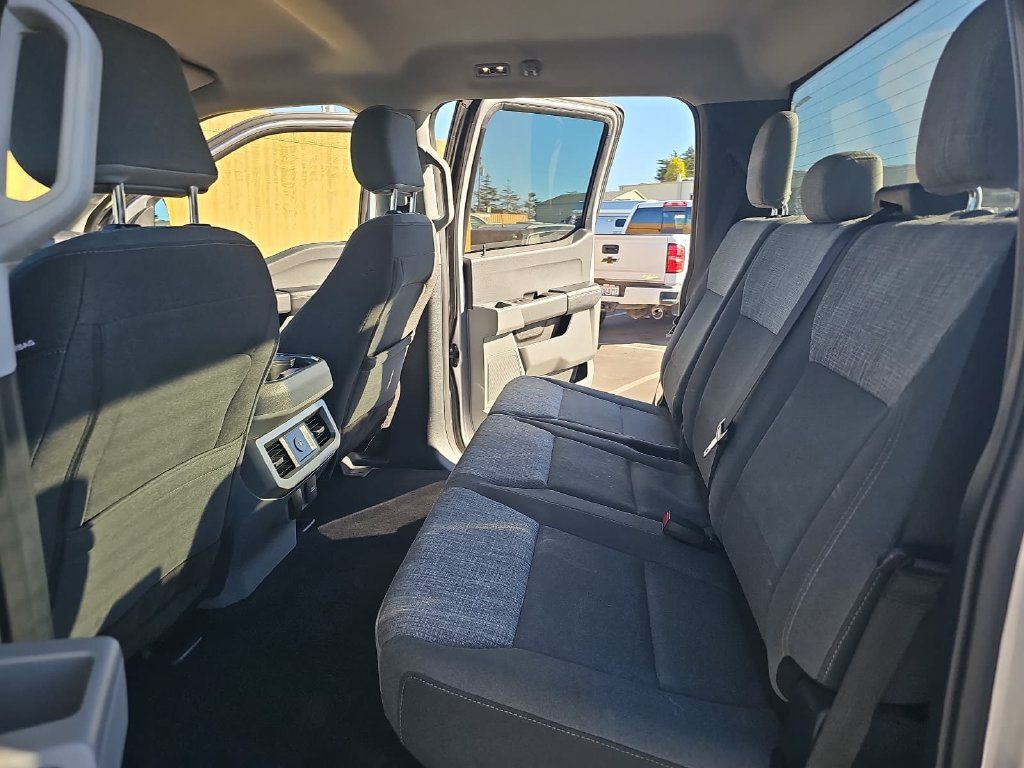 Used 2023 Ford F250 XLT w/ FX4 Off-Road Package AWD/4WD image 14