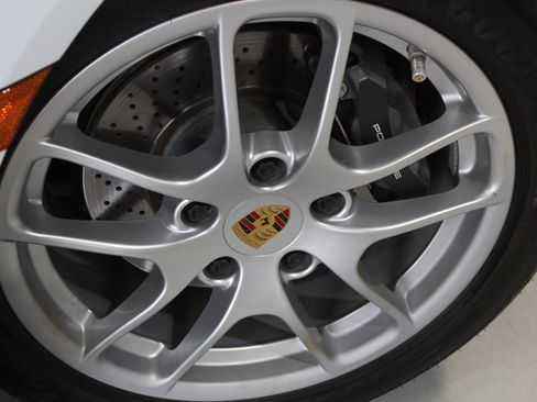 Used 2021 Porsche 718 Boxster w/ Premium Package RWD image 40