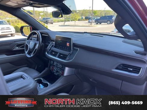 Used 2022 Chevrolet Tahoe Z71 w/ Z71 Off-Road Package AWD/4WD image 29