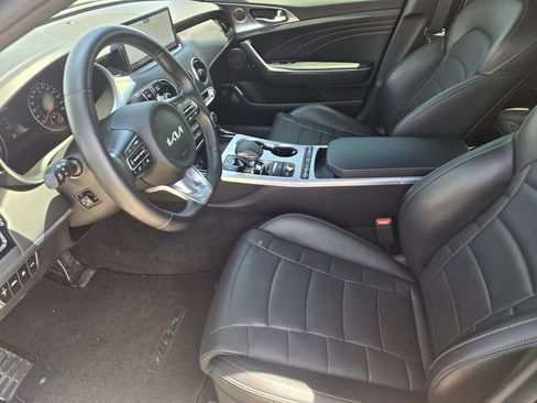 Certified 2022 Kia Stinger GT2 RWD image 11