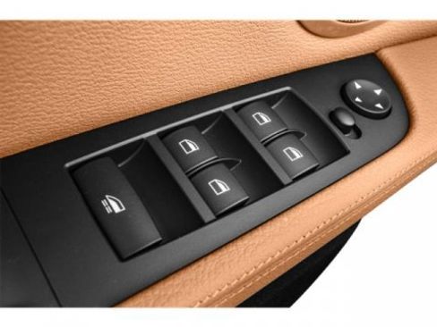 Used 2015 BMW Z4 sDrive28i image 19