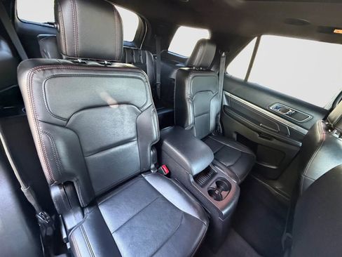 Used 2017 Ford Explorer Sport AWD/4WD image 19