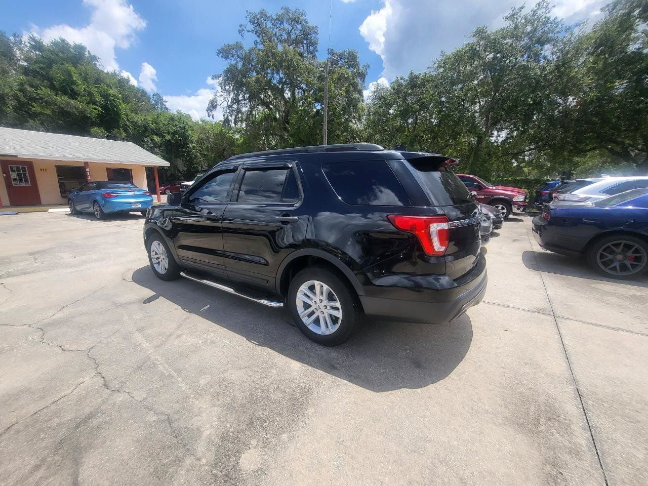 Used 2017 Ford Explorer FWD image 23