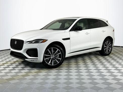 Used 2026 Jaguar F-PACE R-Dynamic S image 1