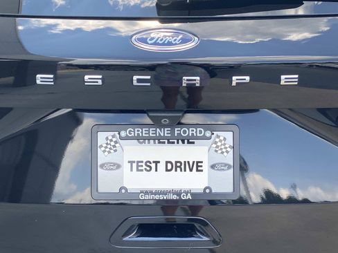 Used 2022 Ford Escape SEL FWD image 6