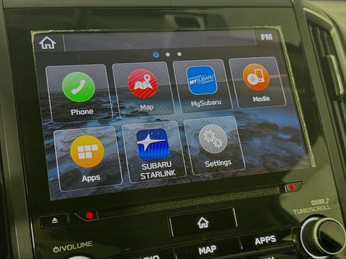 Used 2019 Subaru Crosstrek Hybrid w/ Moonroof Package w/Navigation AWD/4WD image 17