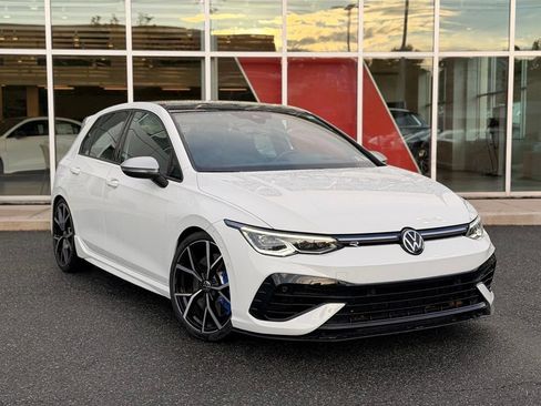 Used 2023 Volkswagen Golf R AWD/4WD image 7
