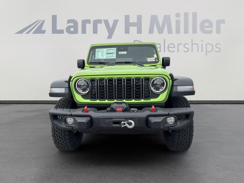 New 2025 Jeep Wrangler Unlimited Rubicon w/ Steel Bumper Group image 3