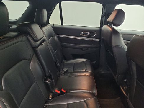 Used 2017 Ford Explorer Sport AWD/4WD image 19