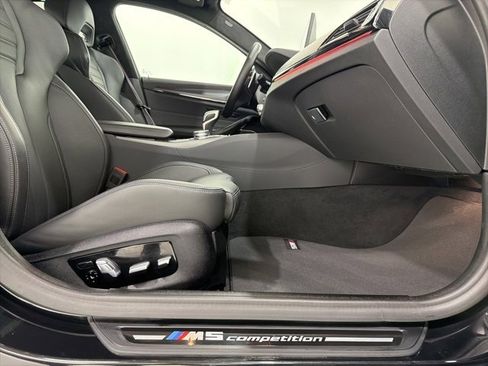 Certified 2022 BMW M5 w/ Competition Package image 20