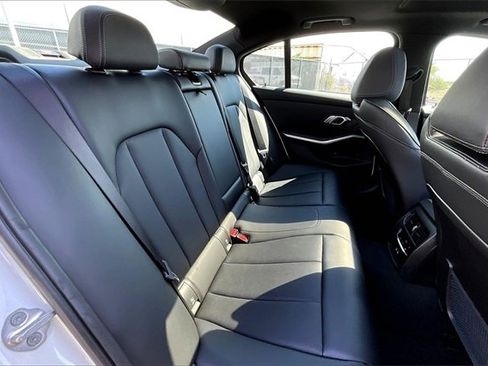 Used 2023 BMW M340i w/ Shadowloine Package image 29