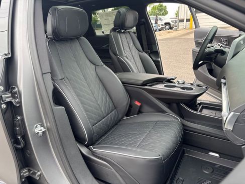 New 2026 Cadillac Lyriq AWD V w/ LPO, Floor Liner Package image 55