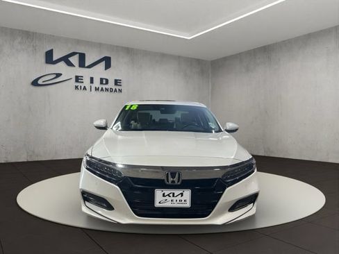 Used 2018 Honda Accord Touring image 7