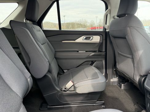 New 2026 Ford Explorer Active AWD/4WD image 13