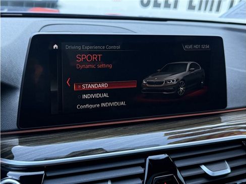 Used 2017 BMW 530i image 51