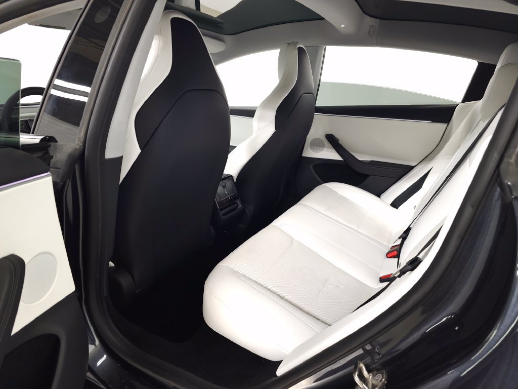 Used 2024 Tesla Model 3 Performance AWD/4WD image 27