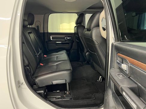 Used 2015 RAM 2500 Laramie w/ Cold Weather Group AWD/4WD image 10