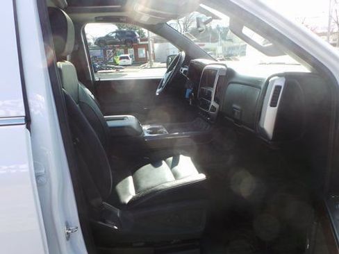 Used 2018 GMC Sierra 1500 SLT w/ SLT Premium Package AWD/4WD image 12