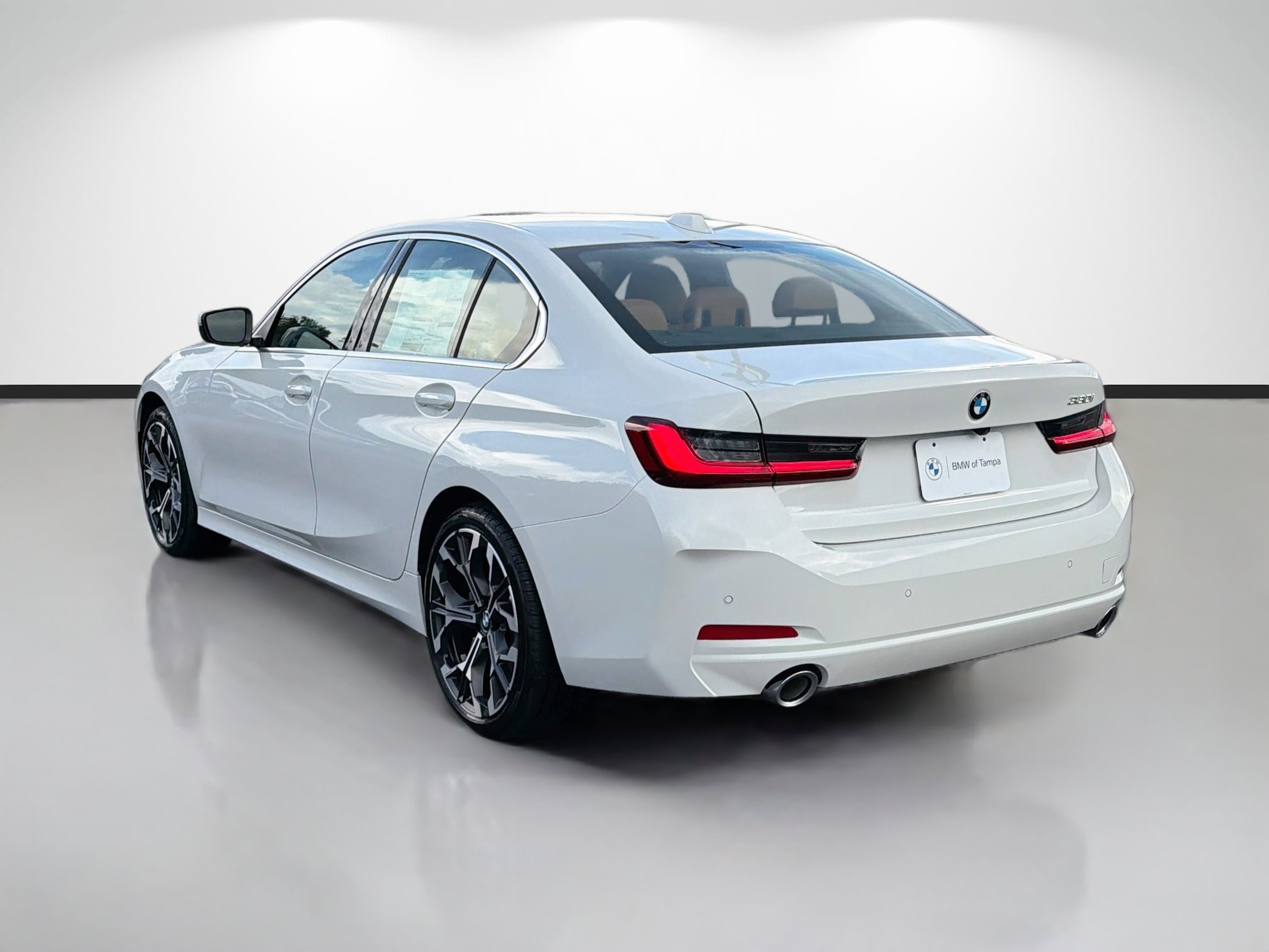 New 2026 BMW 330i Sedan RWD image 5